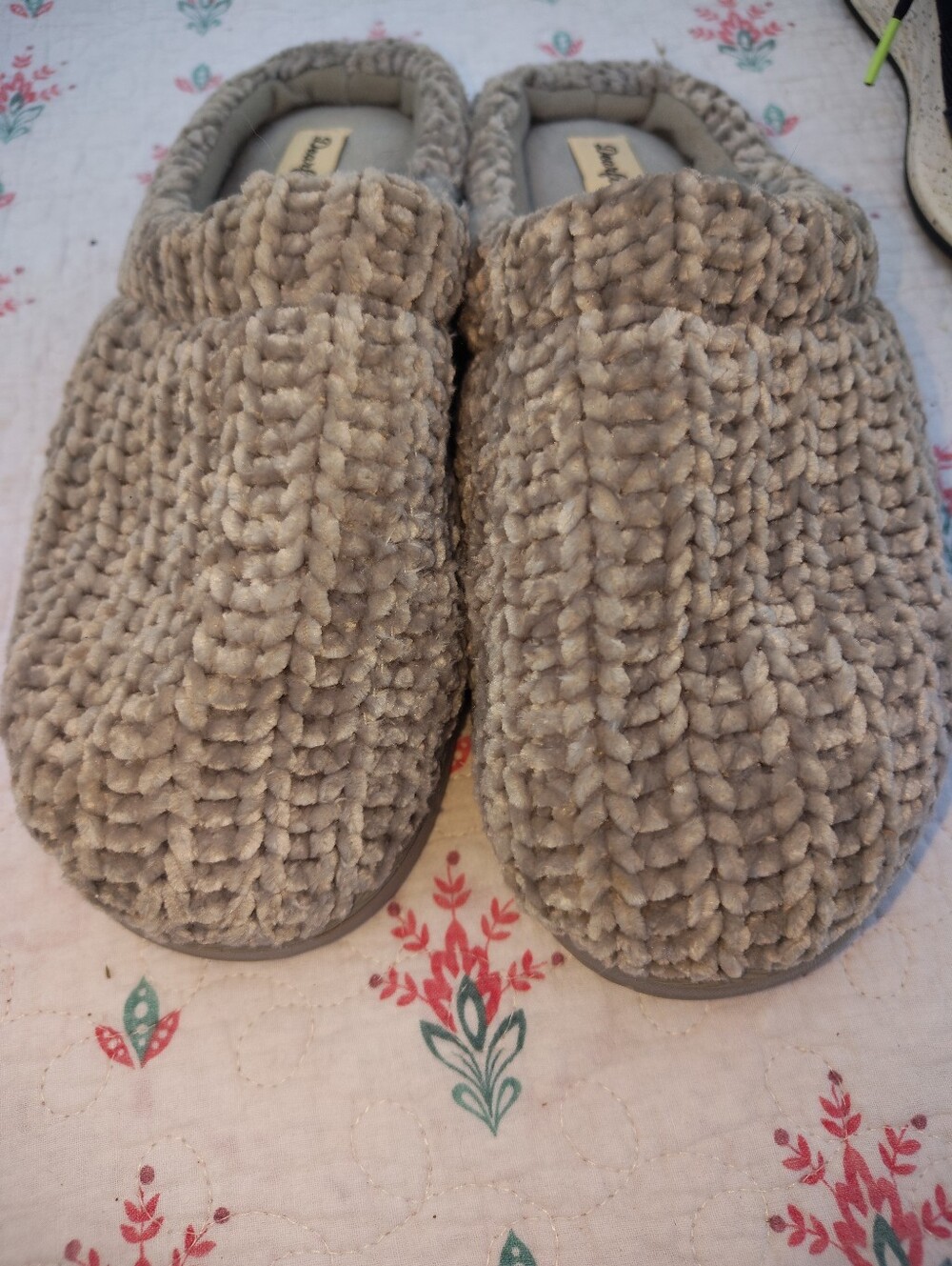 dearfoams Women's Plush Slip-On Slippers - Taupe